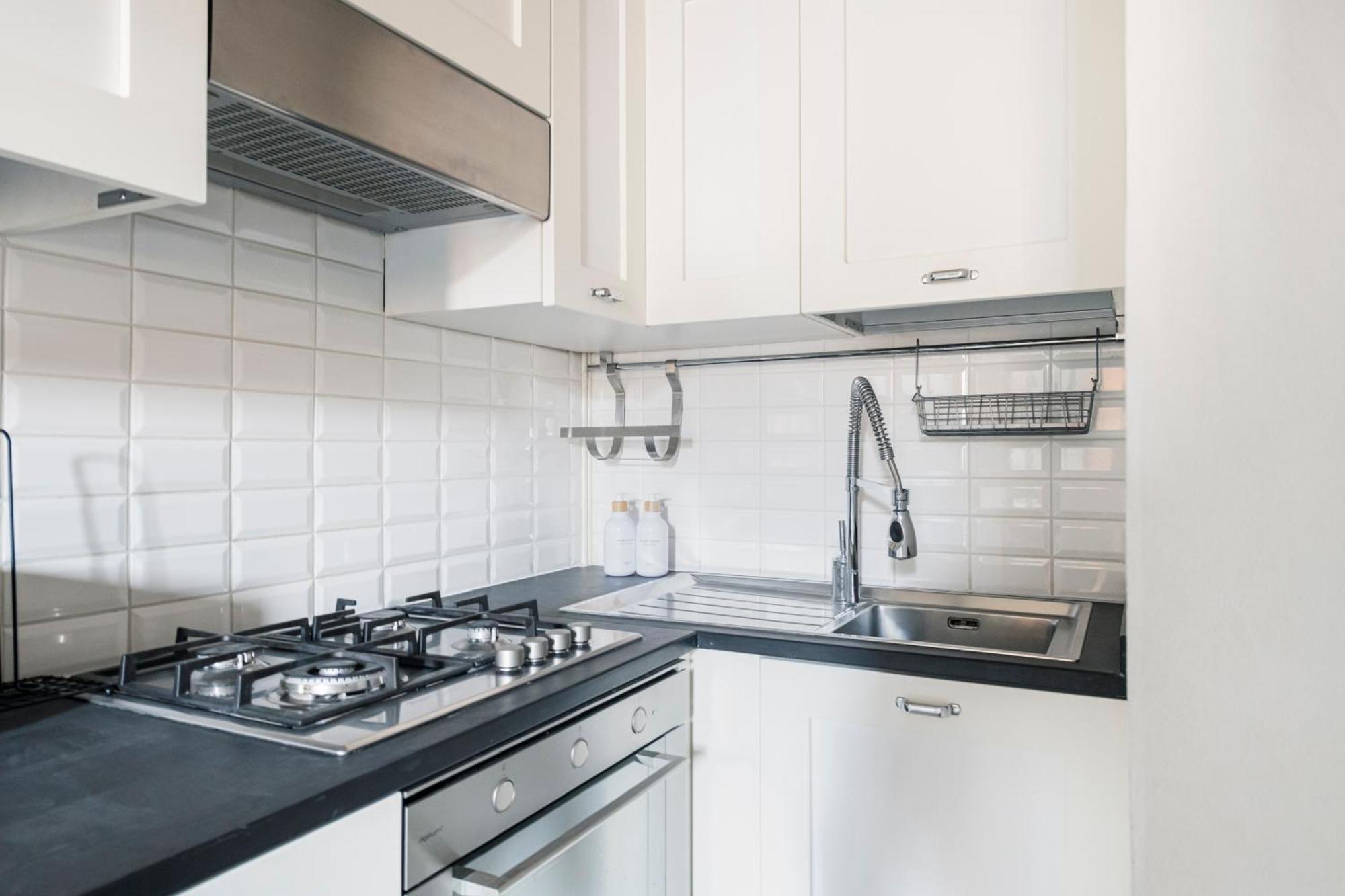 Lovely Apartment On The Navigli River By Easylife Milan Exterior photo
